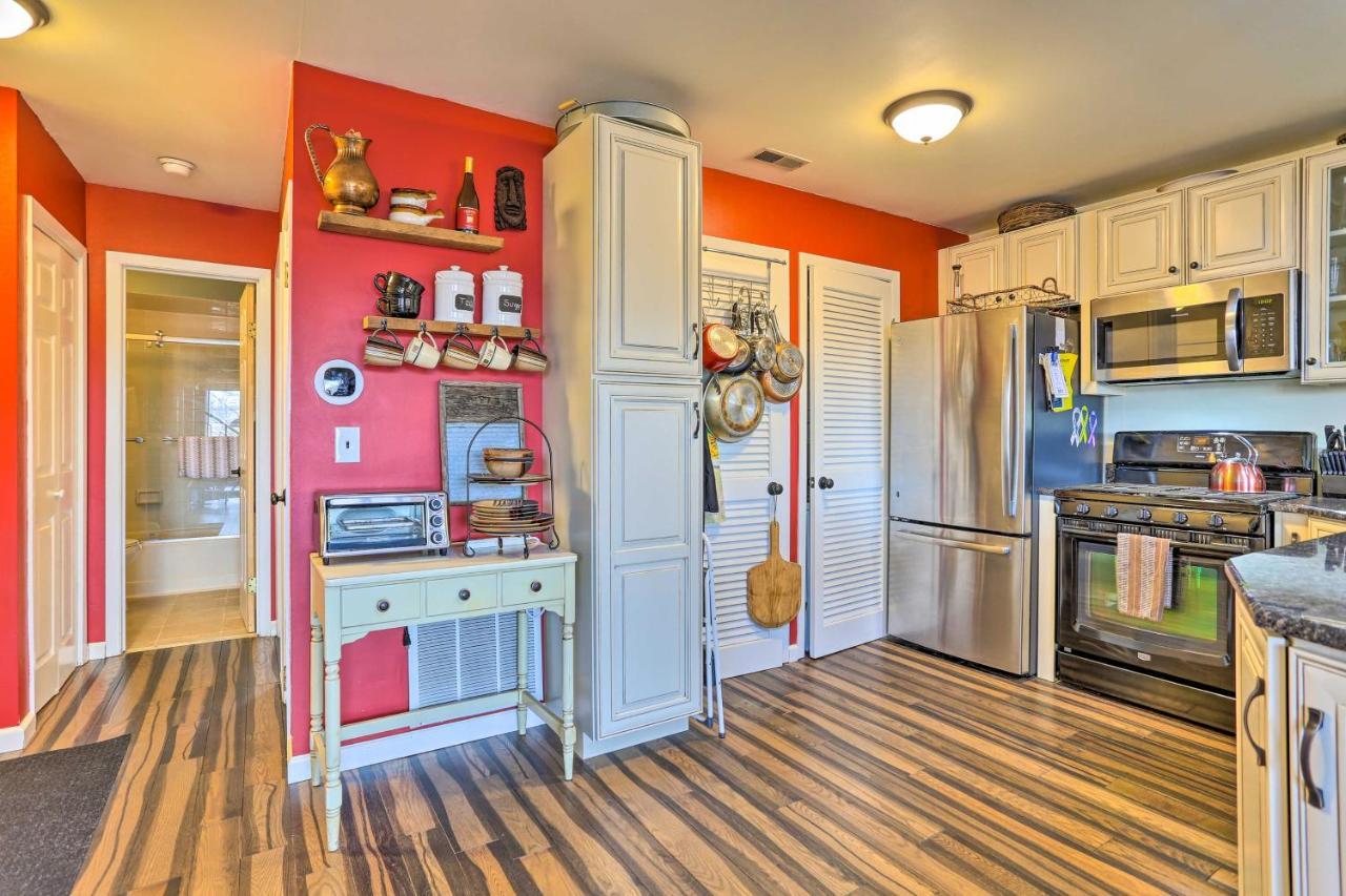 Mountain Creek Condo With Grill Walk To Lifts! Vernon Exterior photo